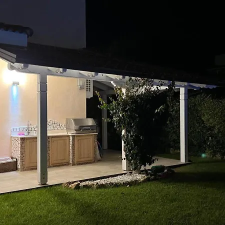 Βίλα Villa Diamante