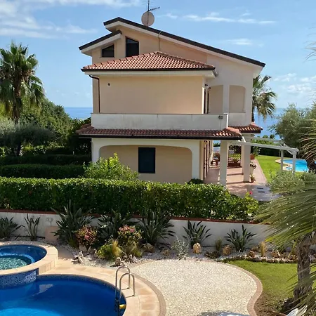 Villa Diamante * Diamante