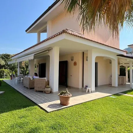 Villa Villa Diamante